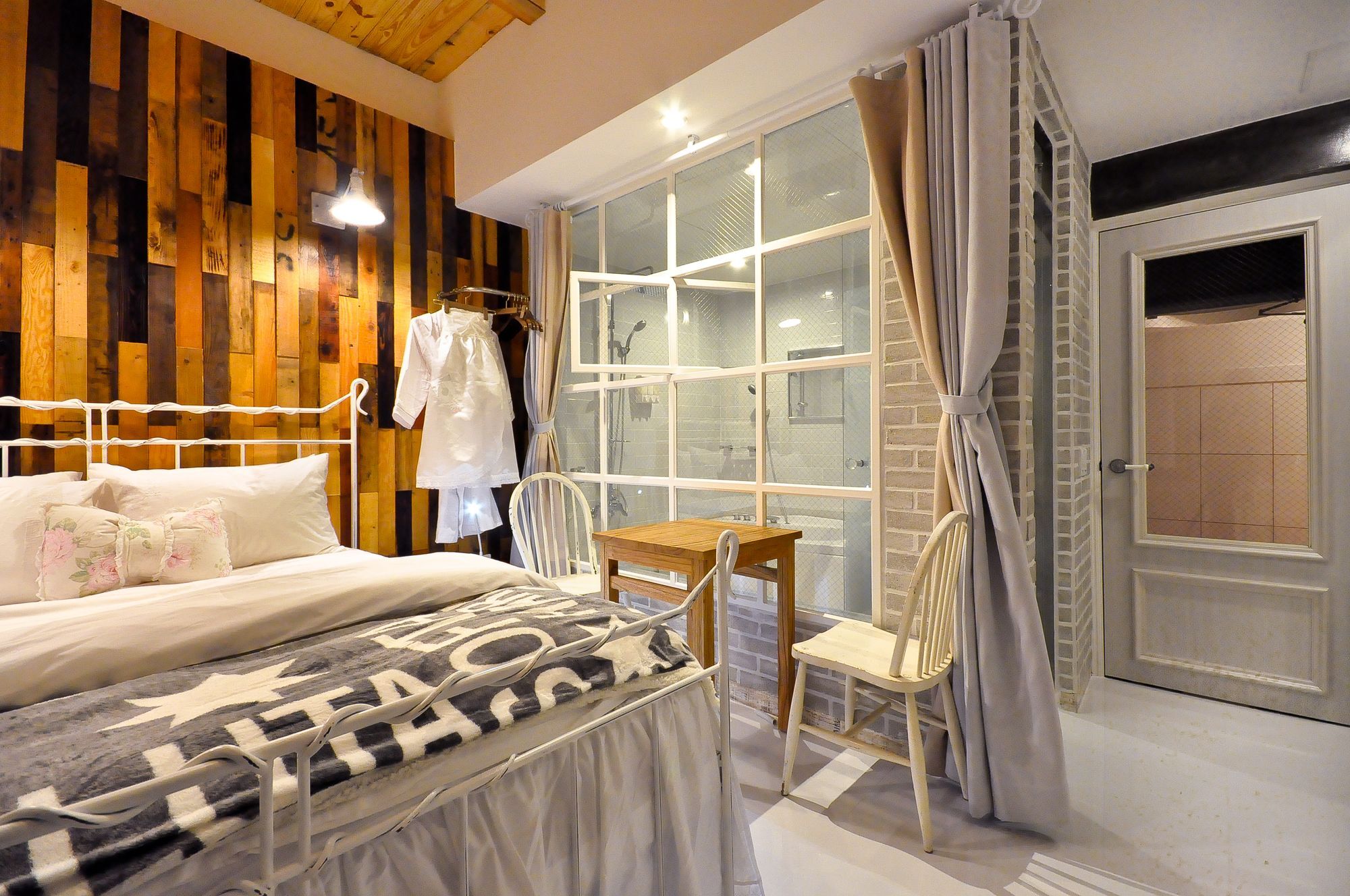 February Hotel Hwanggeum Daegu Zewnętrze zdjęcie