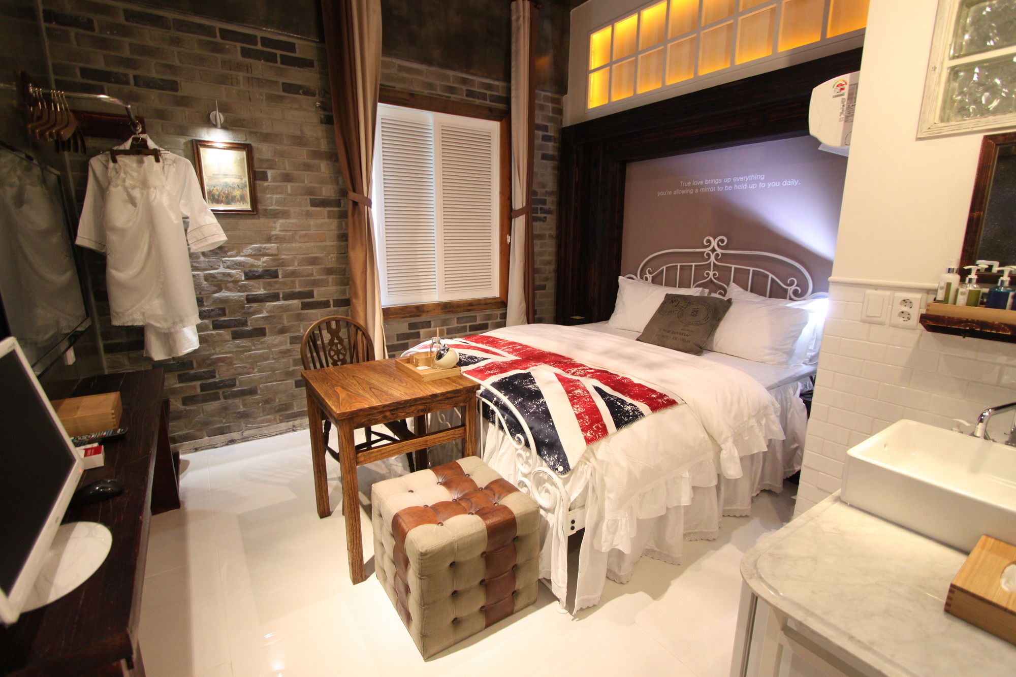 February Hotel Hwanggeum Daegu Zewnętrze zdjęcie