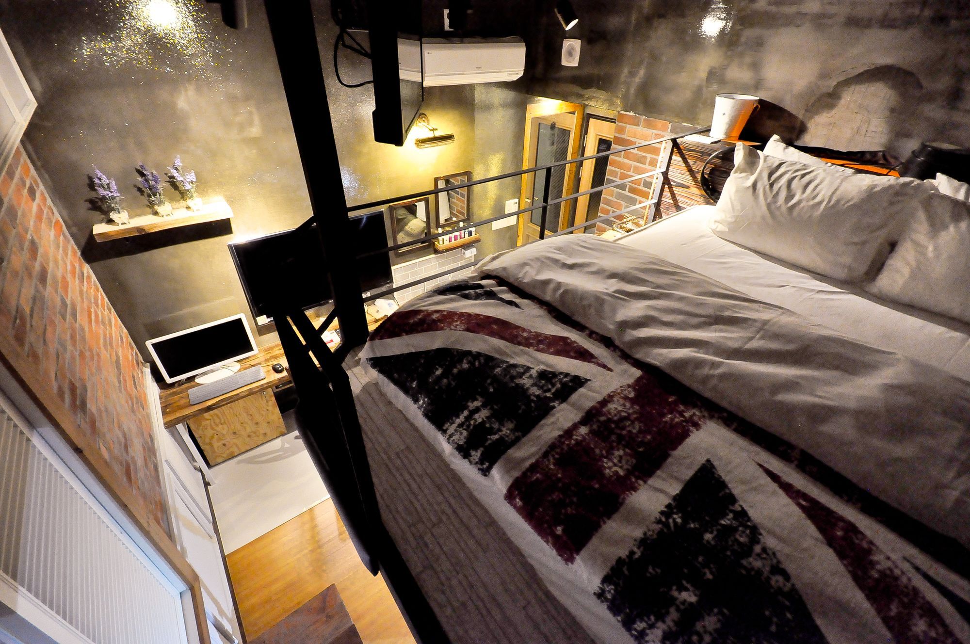 February Hotel Hwanggeum Daegu Zewnętrze zdjęcie